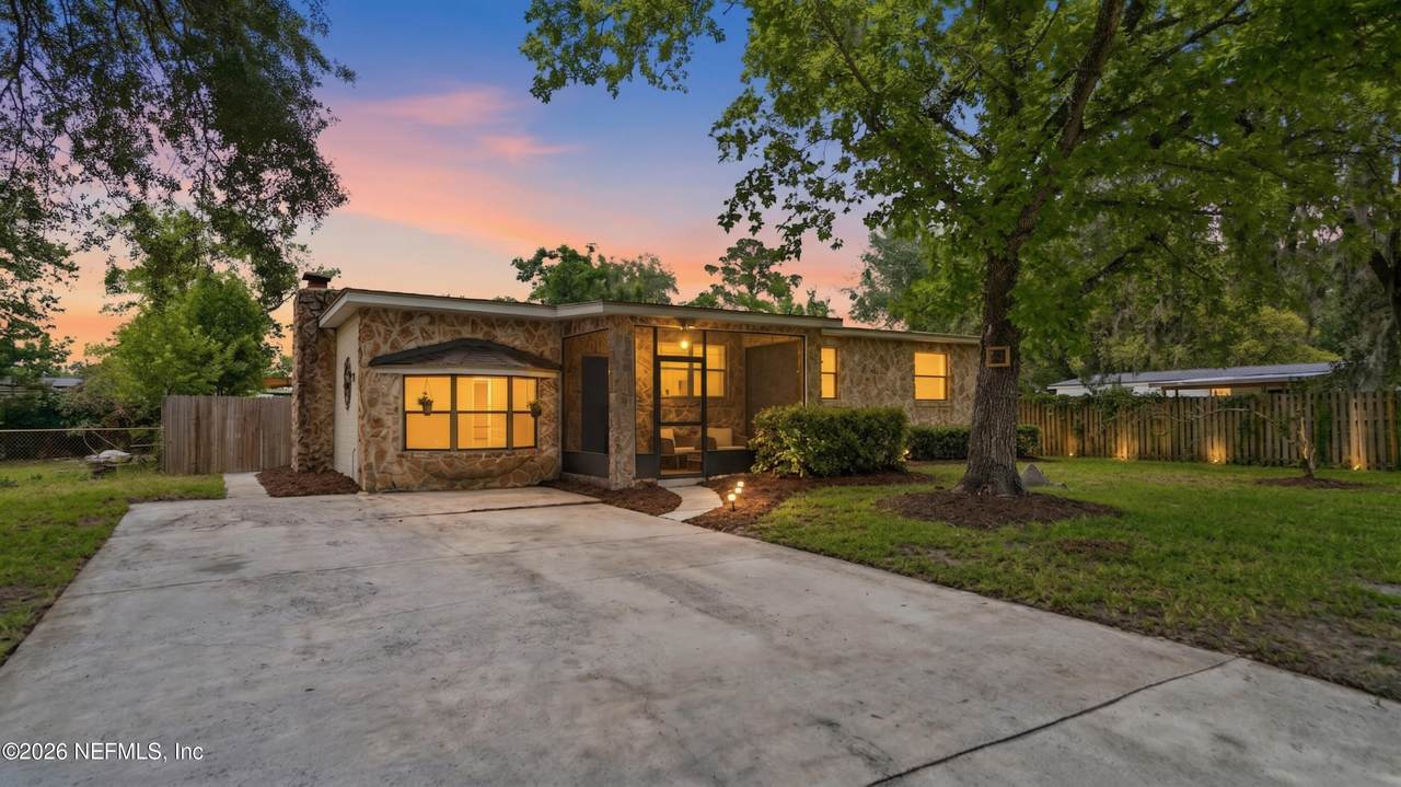 6117 Bartholf Avenue - Photo 1