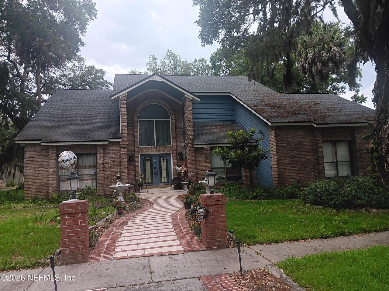 5394 Oak Bay Drive - Photo 1