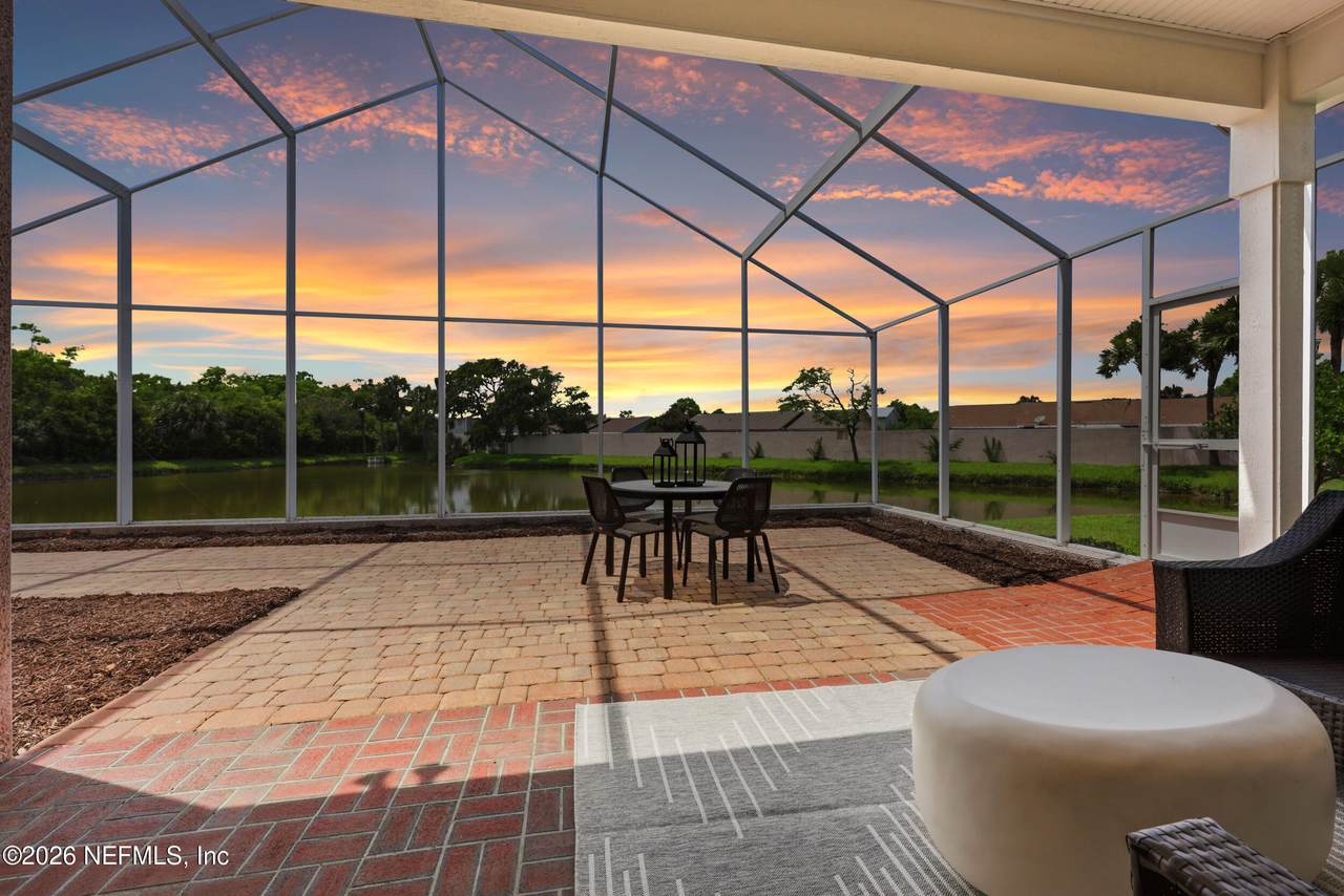 272 Sea Woods Drive - Photo 1