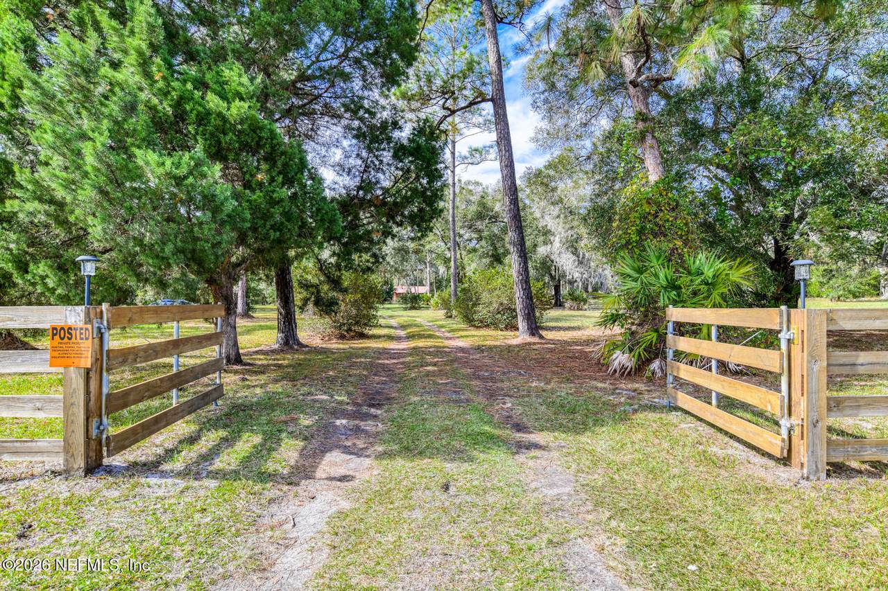 751 Highway 17 - Photo 1