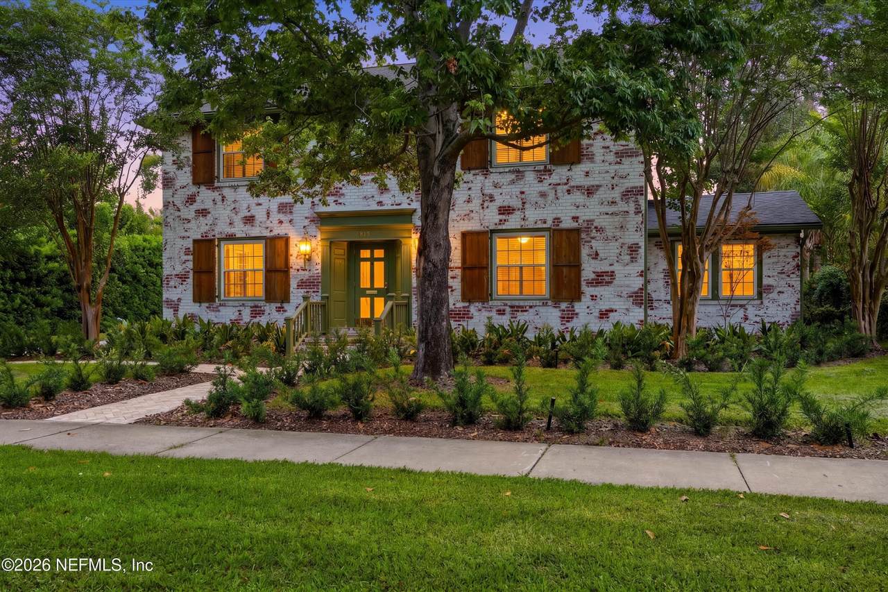 1841 River Road - Photo 1