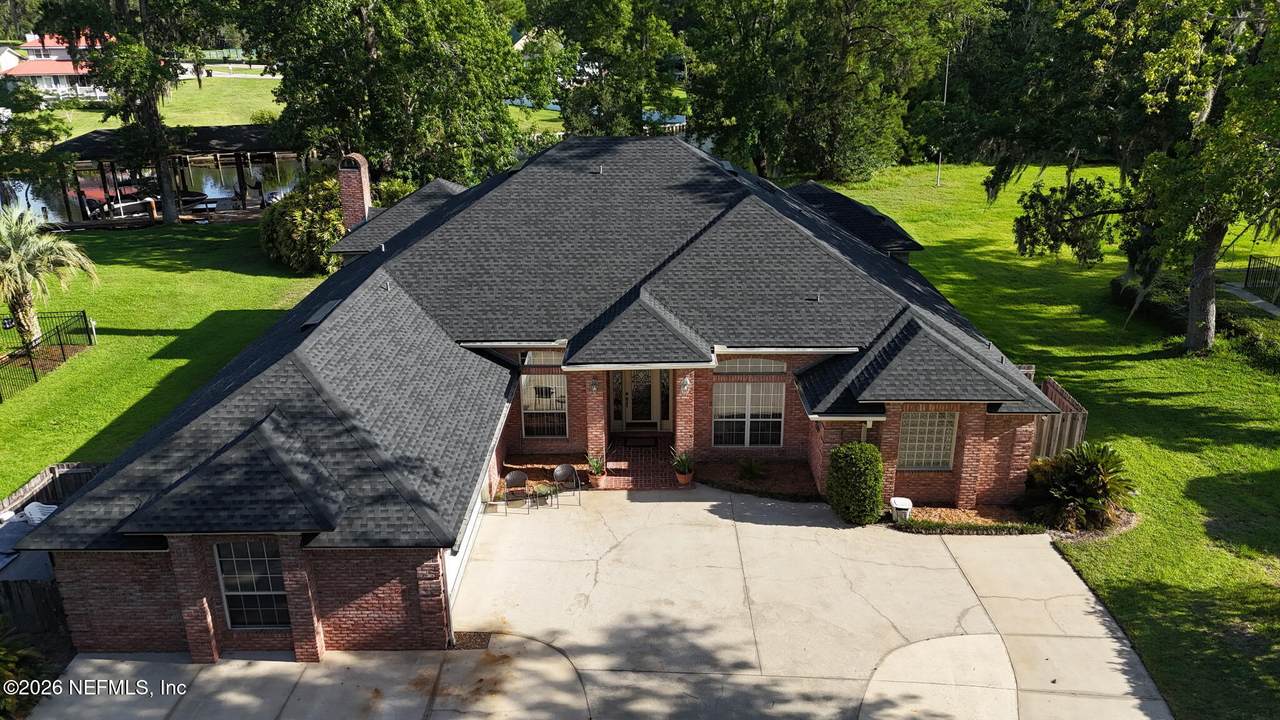 1816 Oak Park Circle - Photo 1