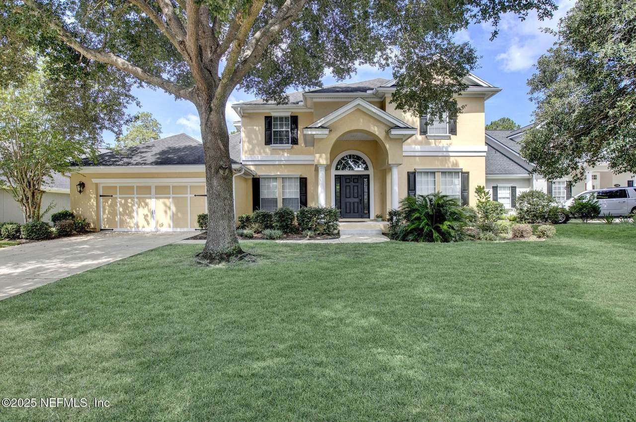 1761 Highland View Drive - Photo 1