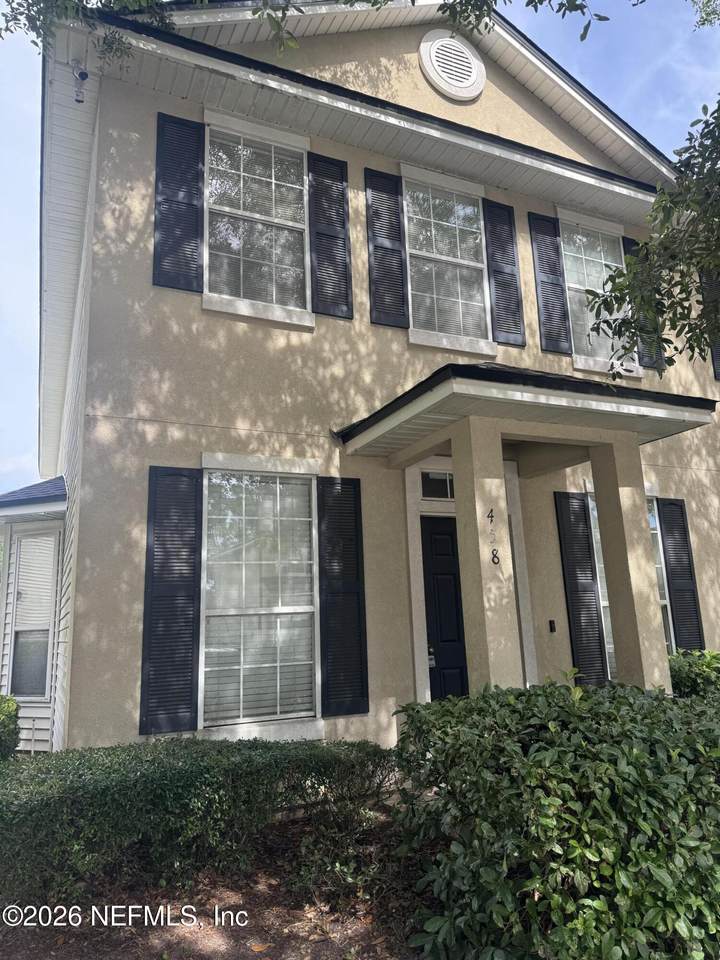 458 Sherwood Oaks Drive - Photo 1