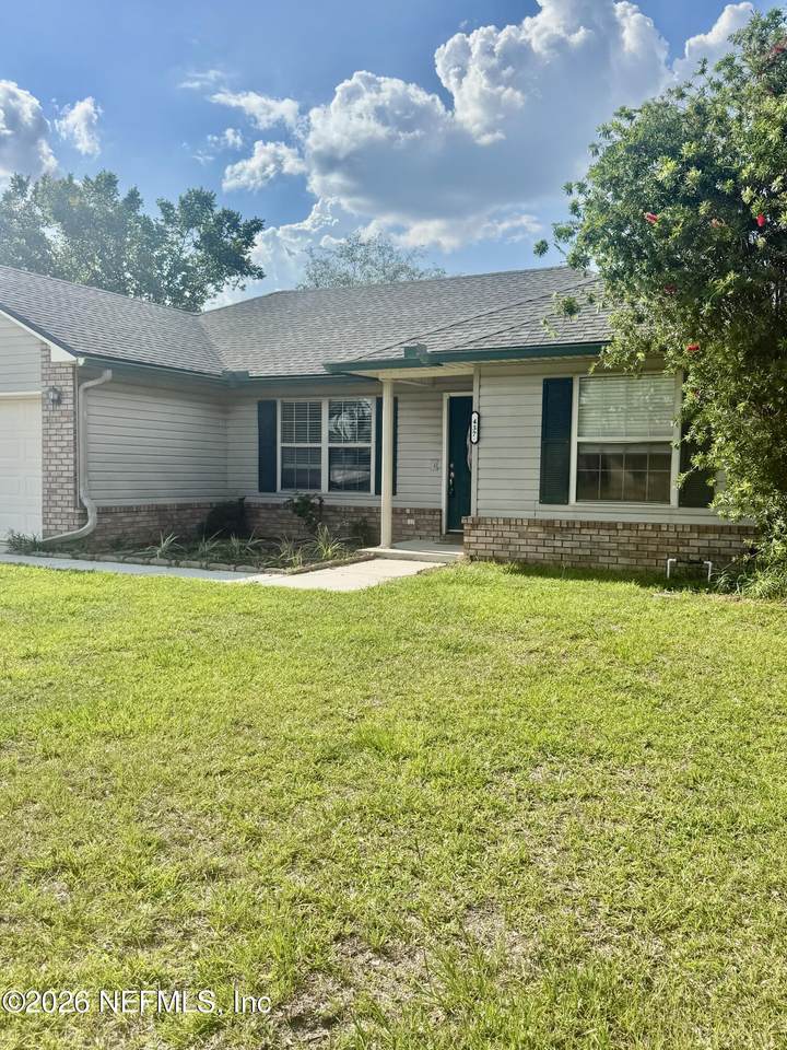 437 North Boulevard - Photo 1