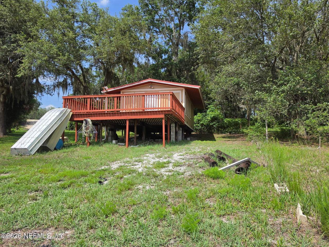 1499 State Road 20 - Photo 1