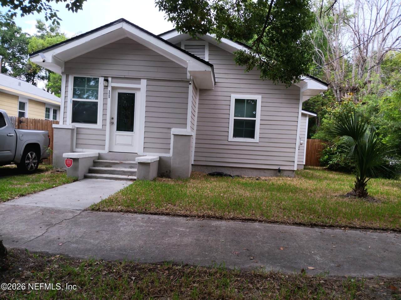 325 17TH Street - Photo 1