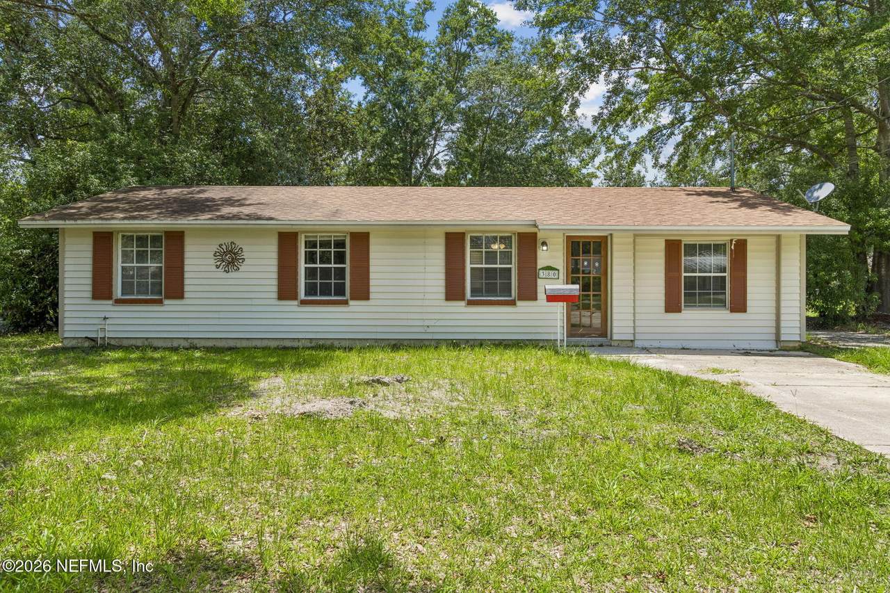 380 Orange Avenue - Photo 1