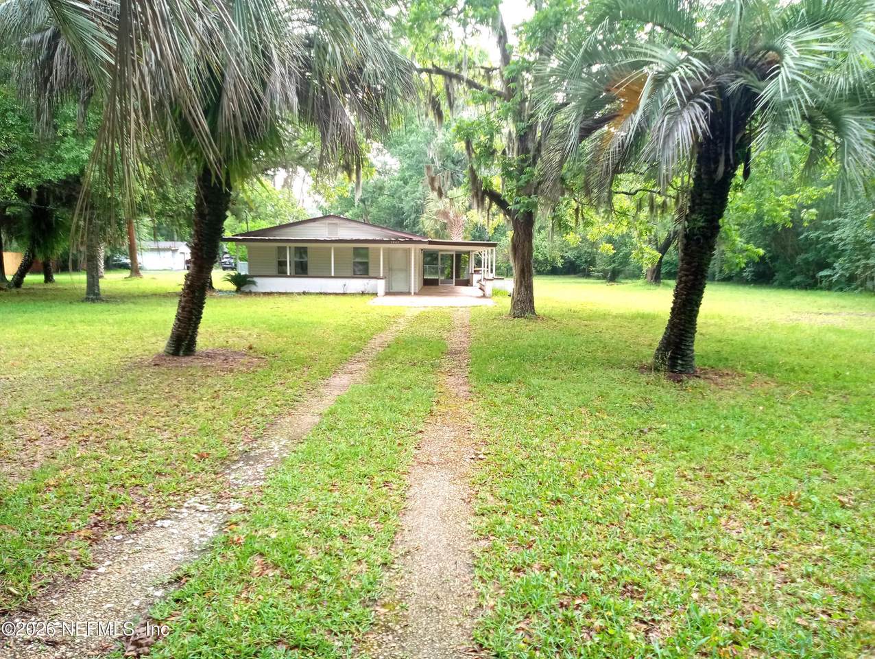 1449 Delmar Street - Photo 1