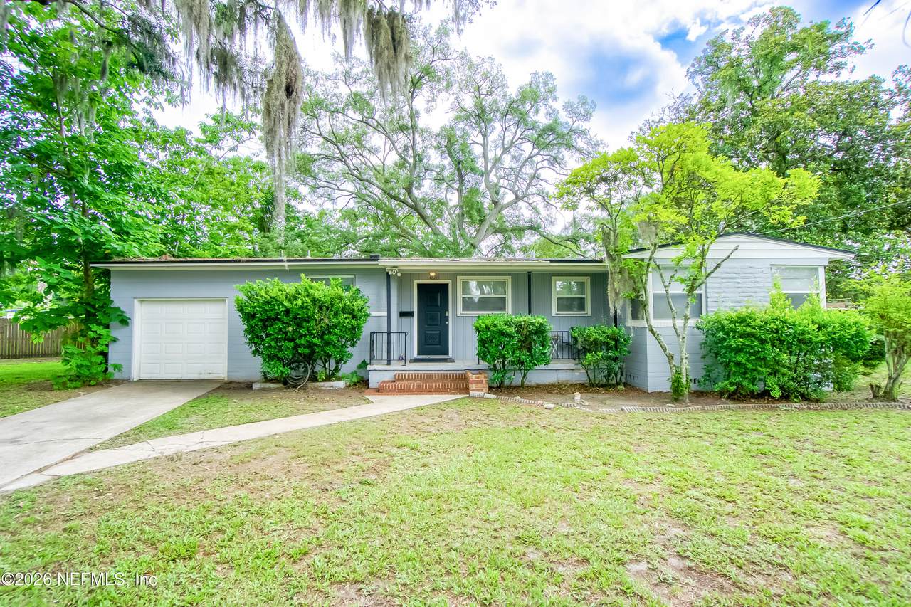 4820 Avent Drive - Photo 1