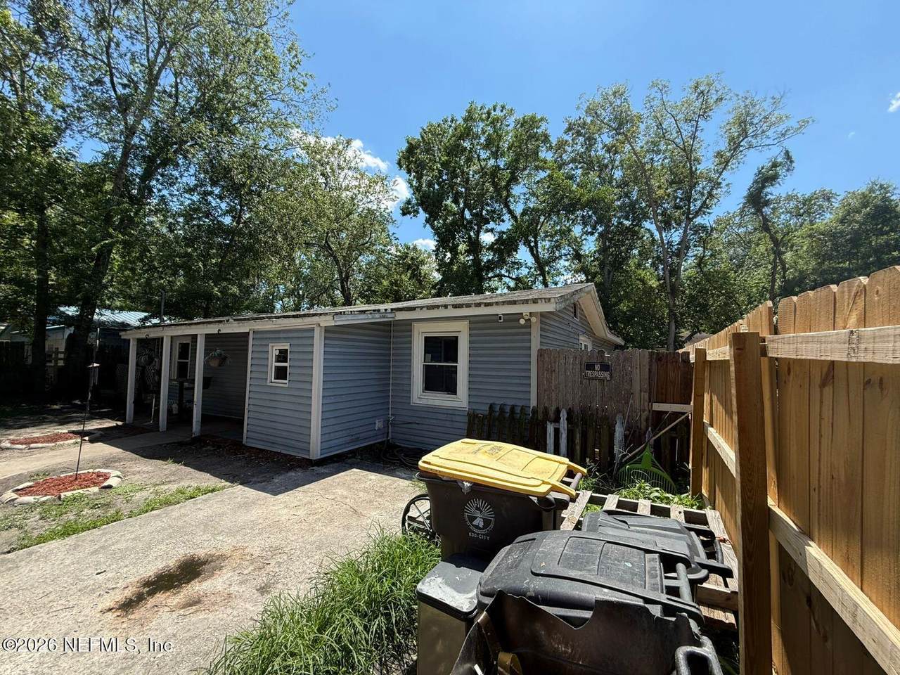 1220 Pangola Drive - Photo 1