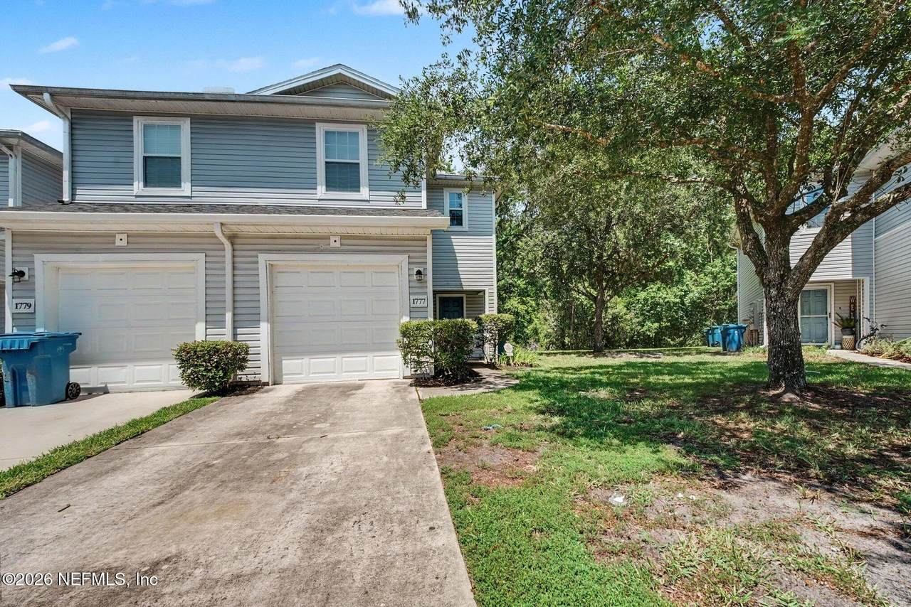 1777 Biscayne Bay Circle - Photo 1