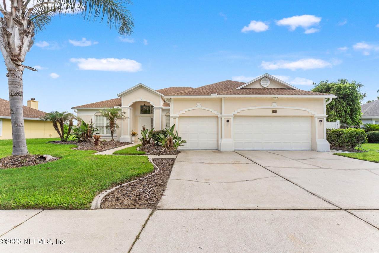 11828 Collins Creek Drive - Photo 1