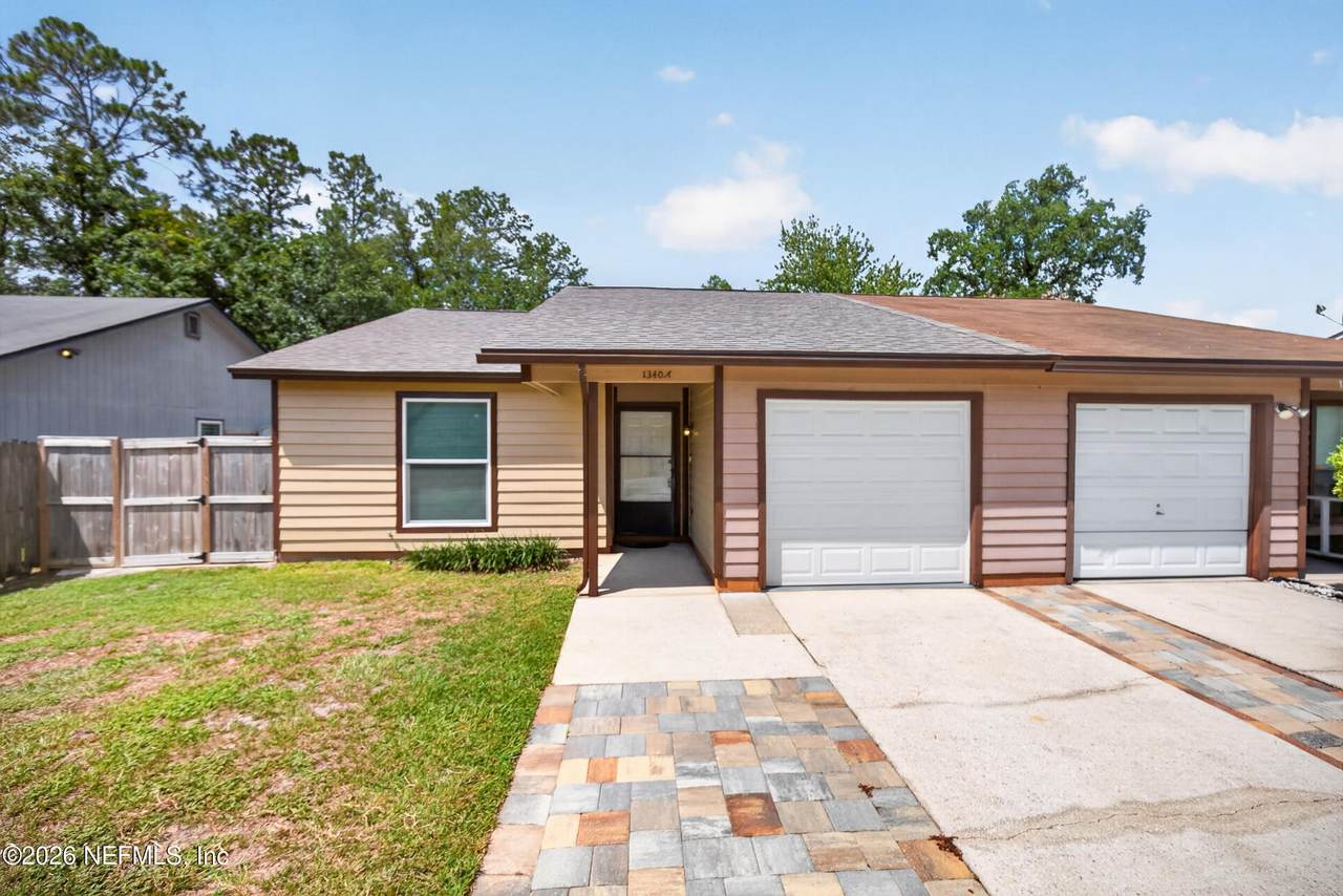 1340 Bay Hill Boulevard - Photo 1