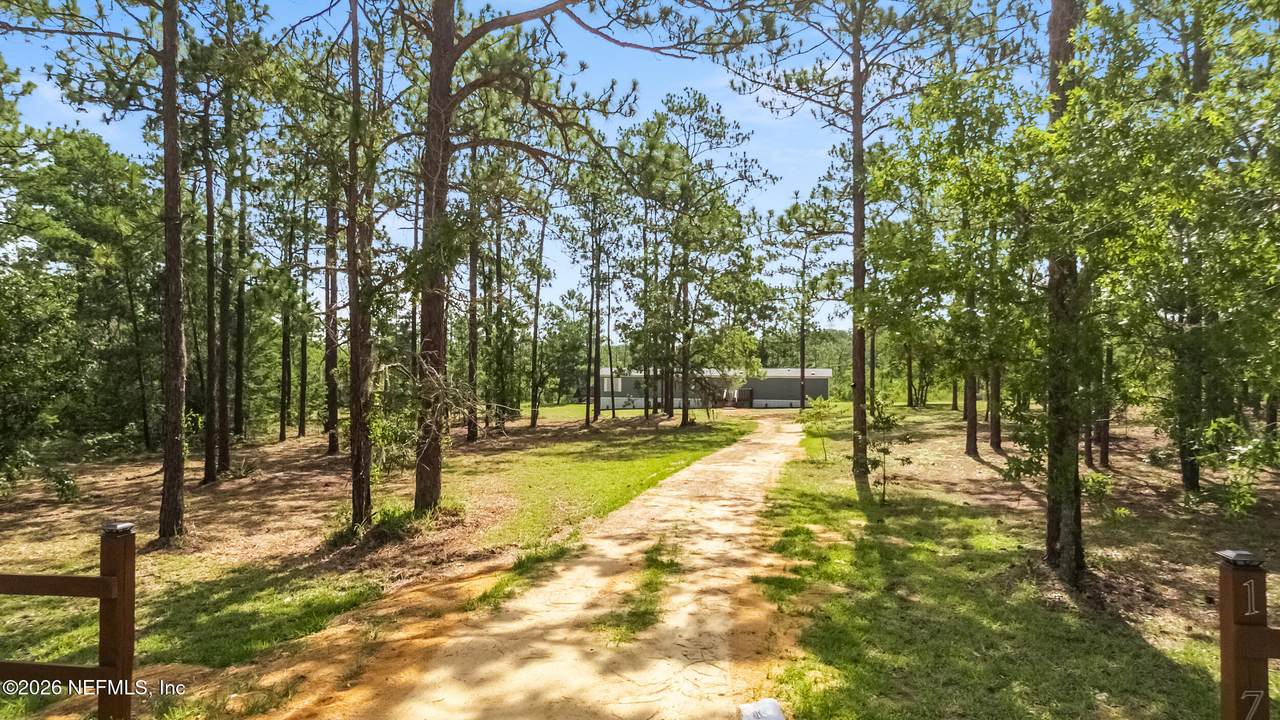 176 Melrose Landing Drive - Photo 1