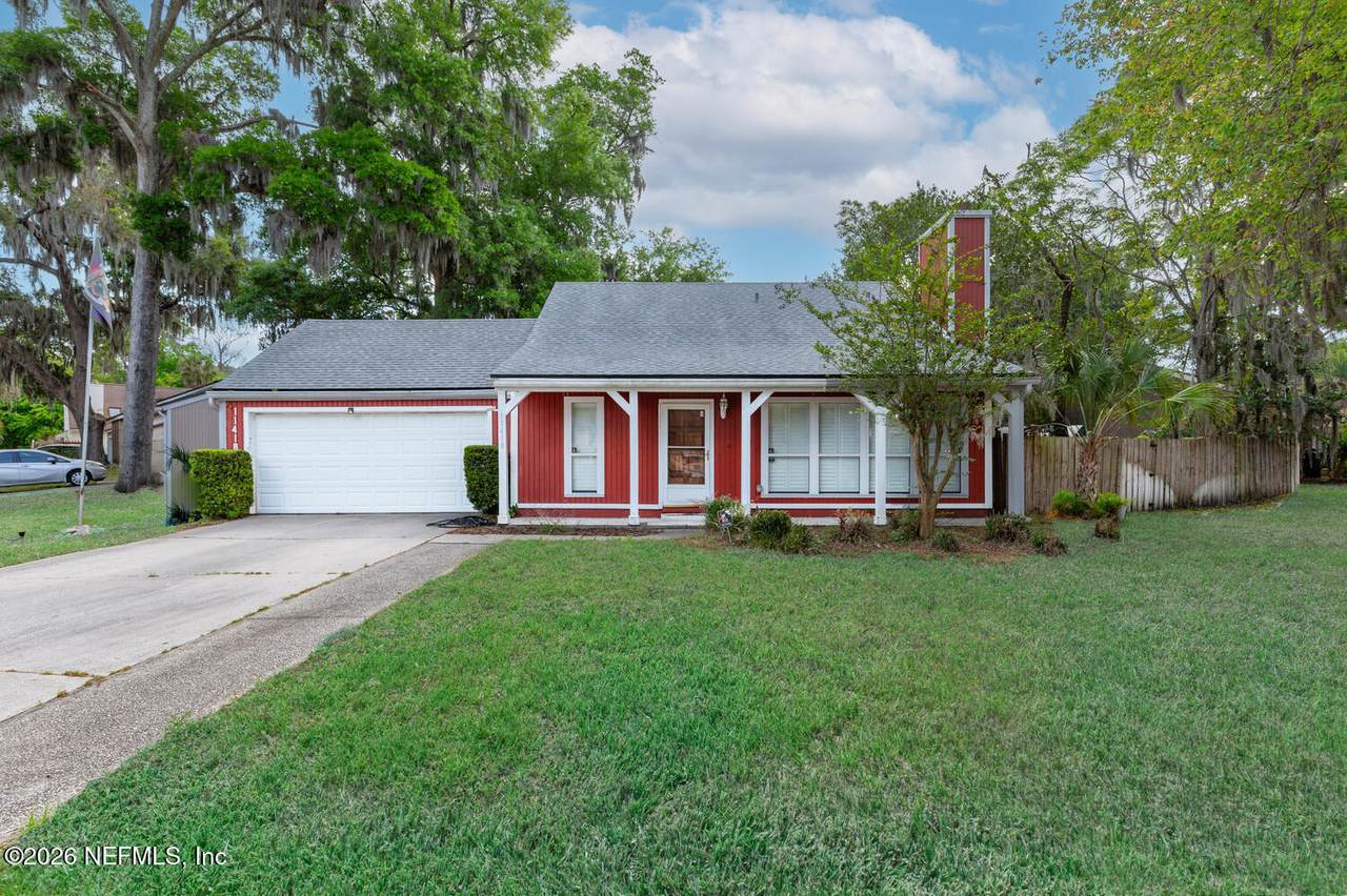 11418 Beacon Drive - Photo 1