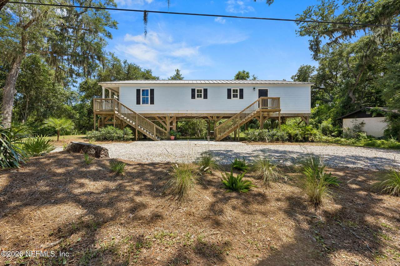 1630 Ian Drive - Photo 1