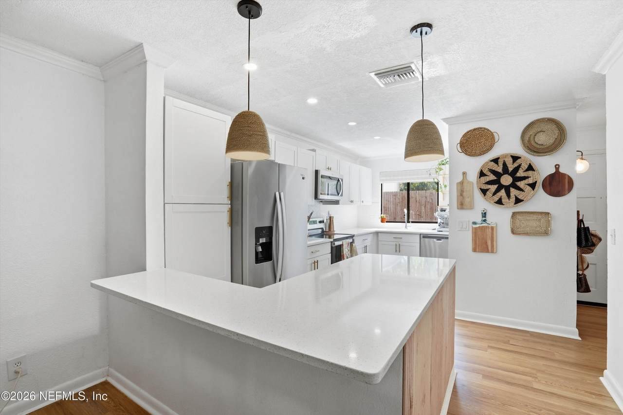 5811 Atlantic Boulevard - Photo 1
