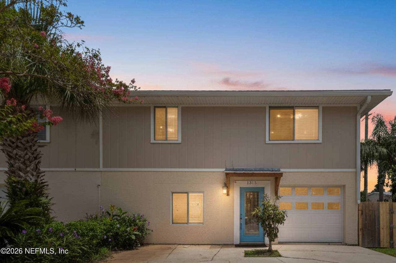 1315 Seabreeze Avenue - Photo 1