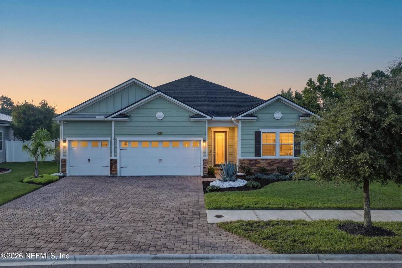 3328 Southern Oaks Drive - Photo 1
