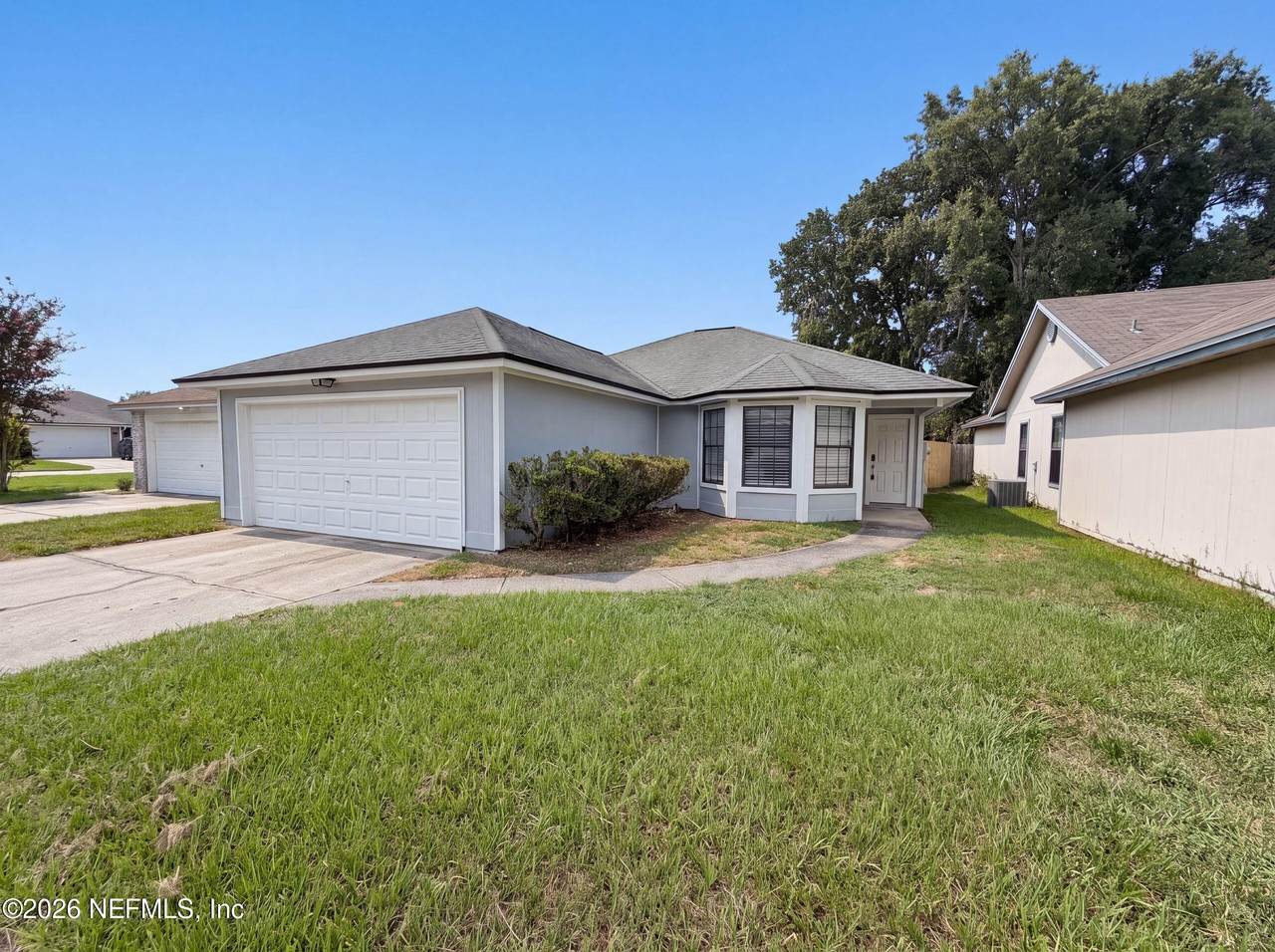 1708 Ashwood Circle - Photo 1