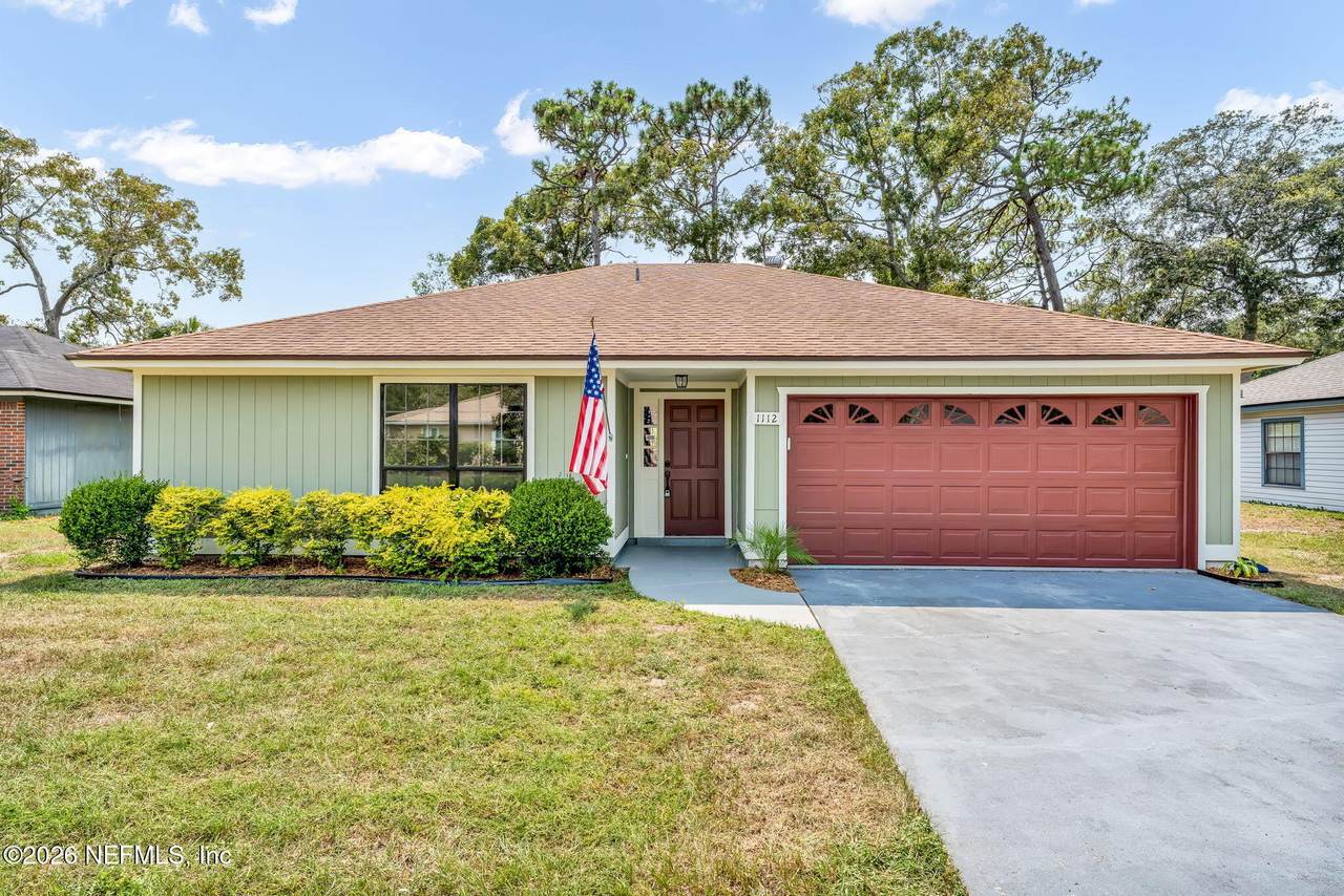 1112 Dorwinion Drive - Photo 1