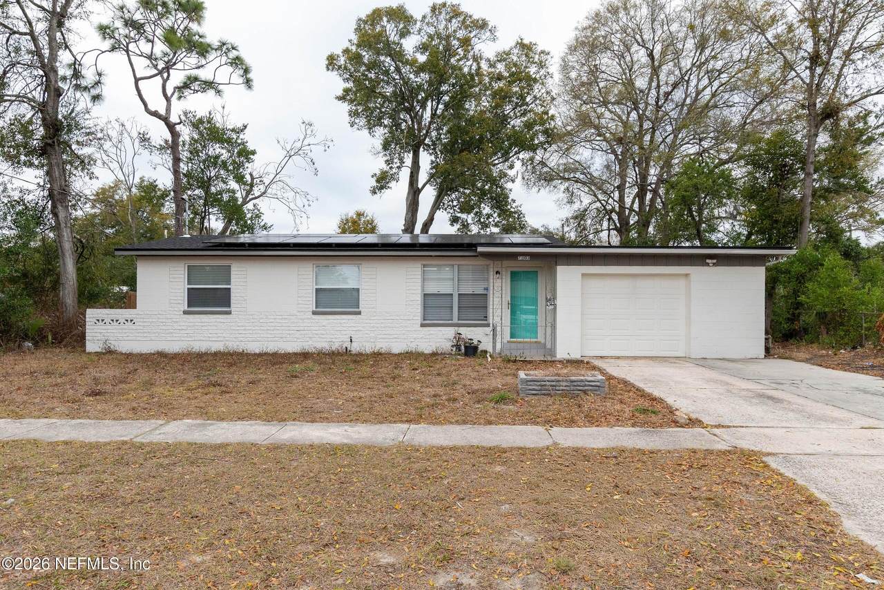 7303 Sandhurst Road - Photo 1