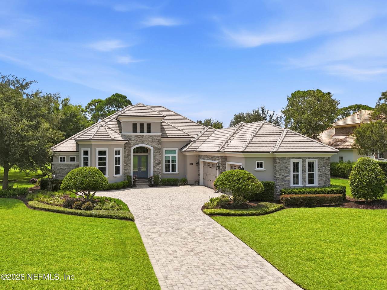 265 Plantation Circle - Photo 1