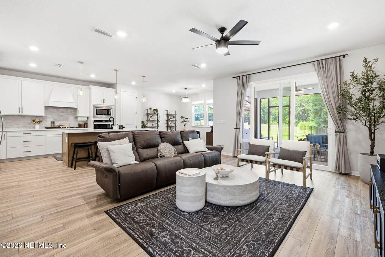 661 Blind Oak Circle - Photo 1