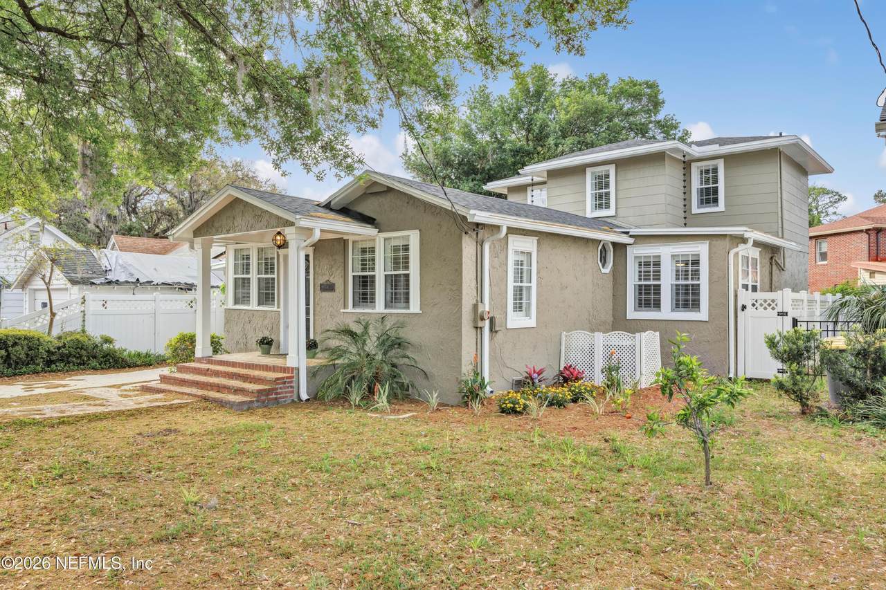 1210 Inwood Terrace - Photo 1