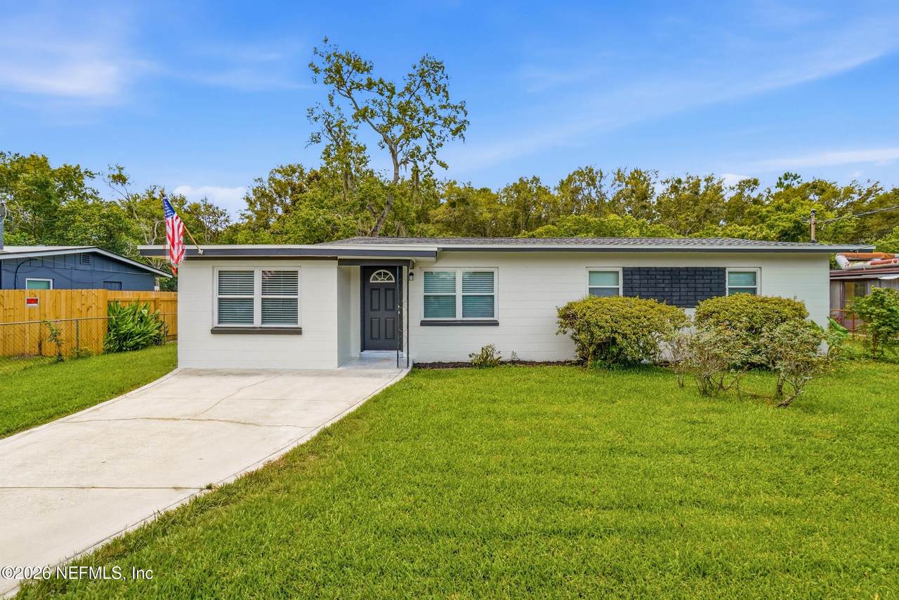 10180 Herndon Road - Photo 1