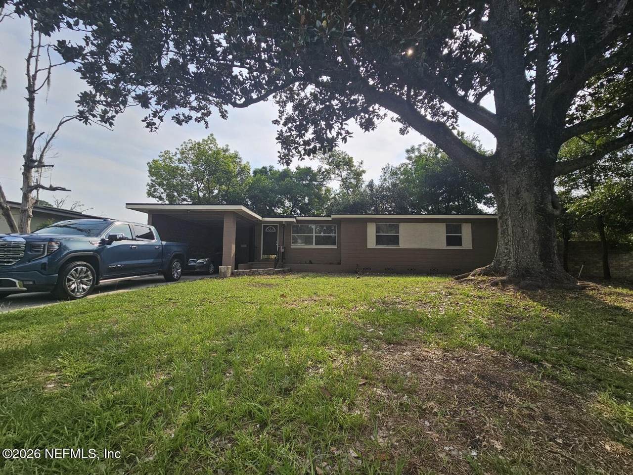 3139 Cesery Boulevard - Photo 1