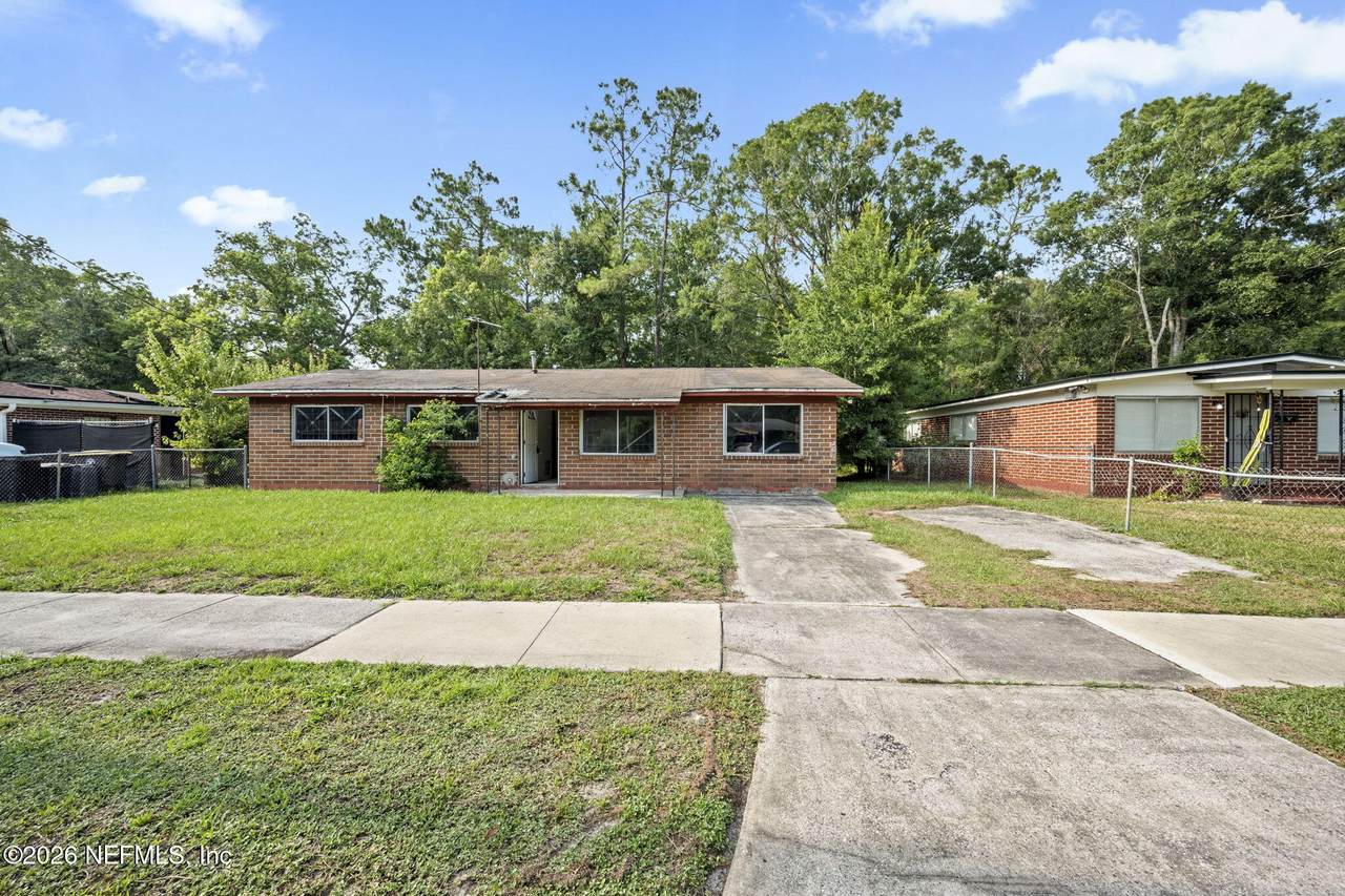 5911 John F Kennedy Drive - Photo 1