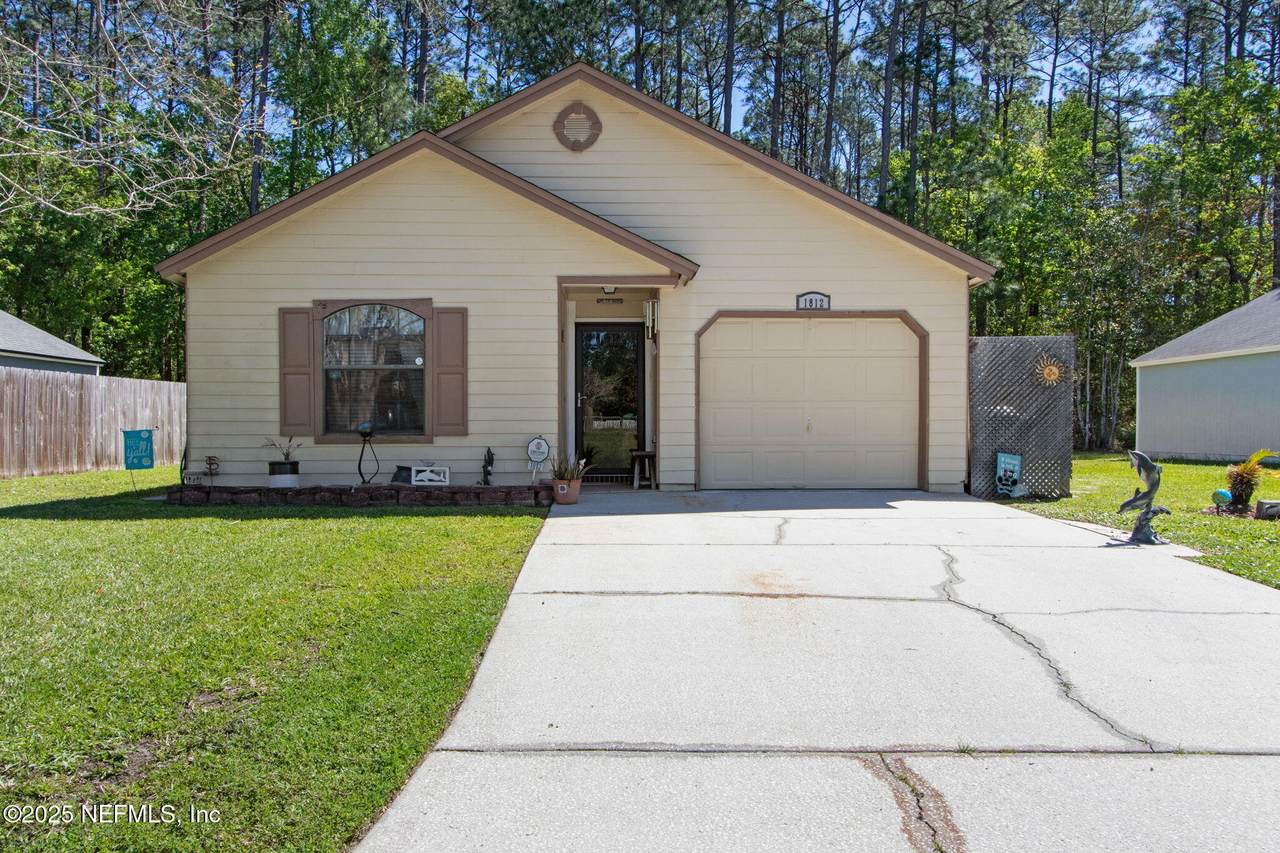 1812 Sheraton Lakes Circle - Photo 1