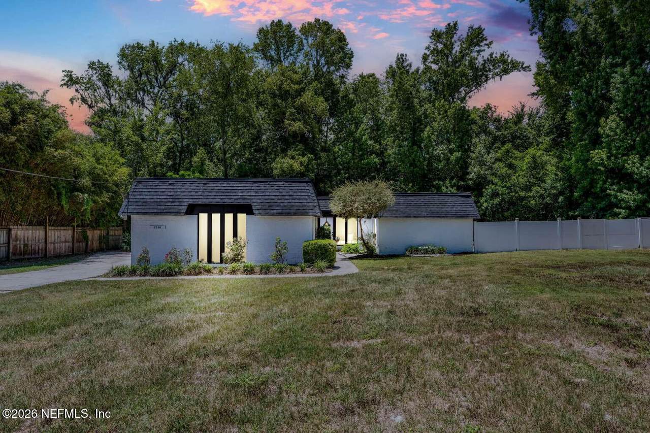 2286 Laurel Grove Lane - Photo 1