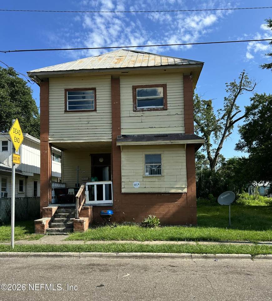 1209 3RD Street - Photo 1