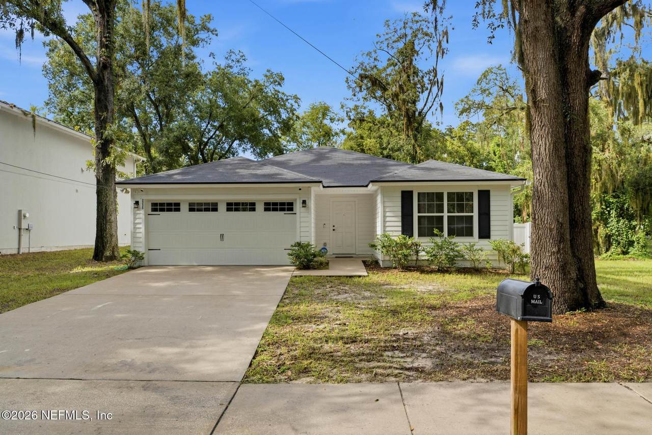2235 3RD Avenue - Photo 1