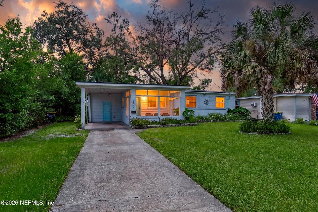 7220 Hielo Drive - Photo 1