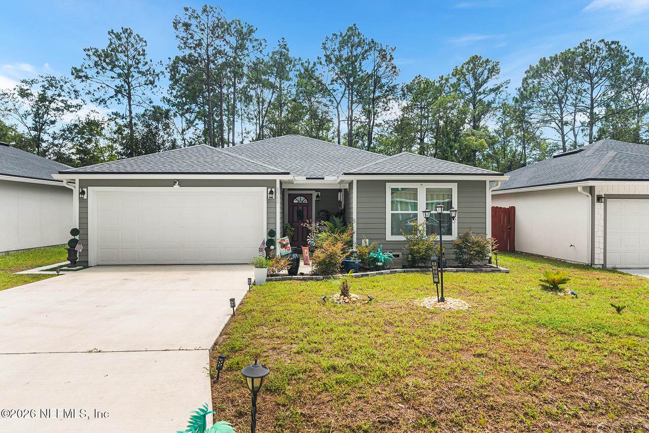 8360 Hewitt Street - Photo 1