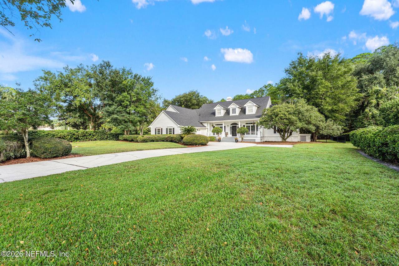 7903 Vineyard Lake Road - Photo 1