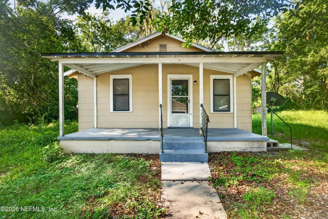 2372 2ND Avenue - Photo 1