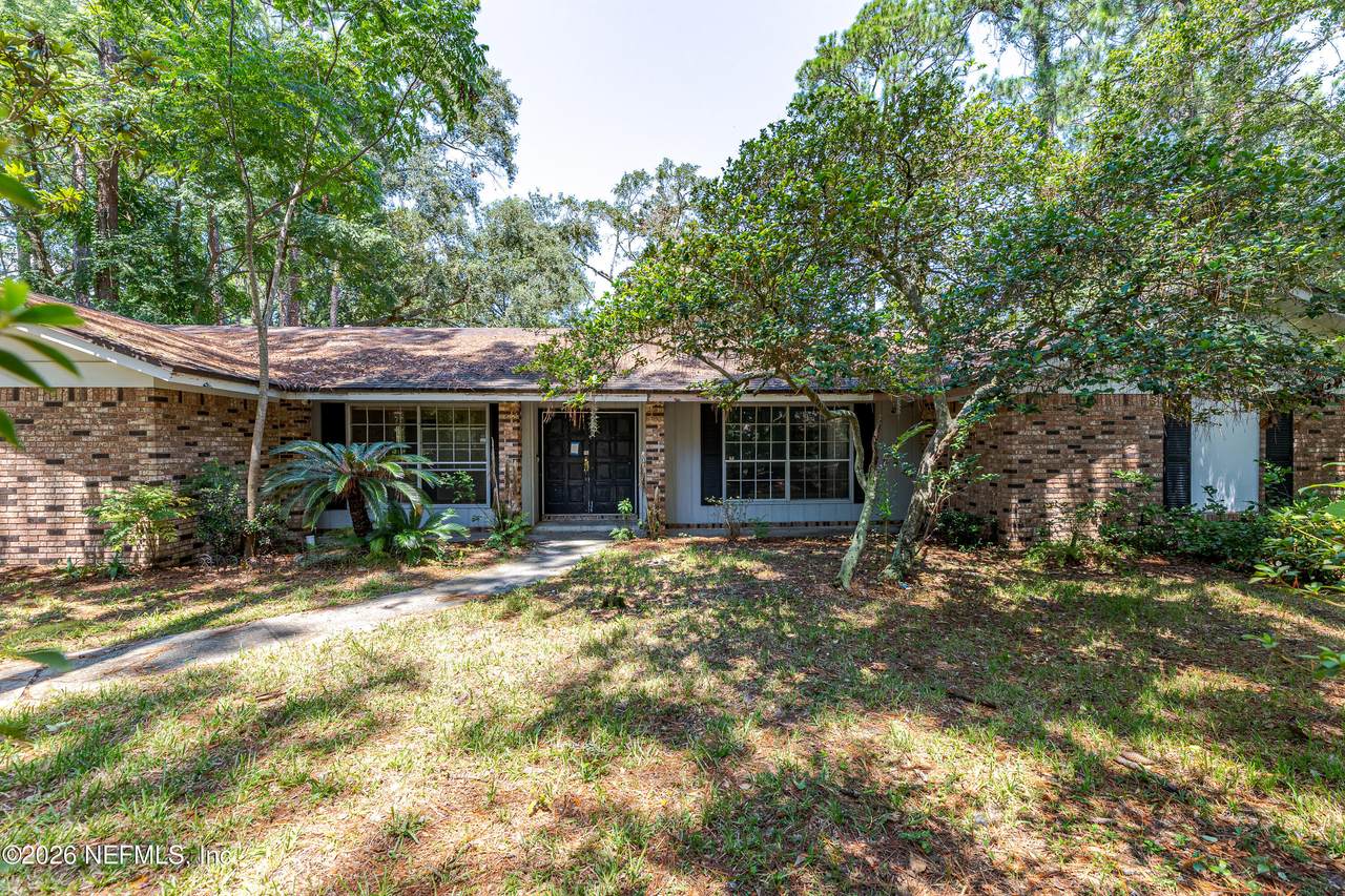 3057 Shady Drive - Photo 1