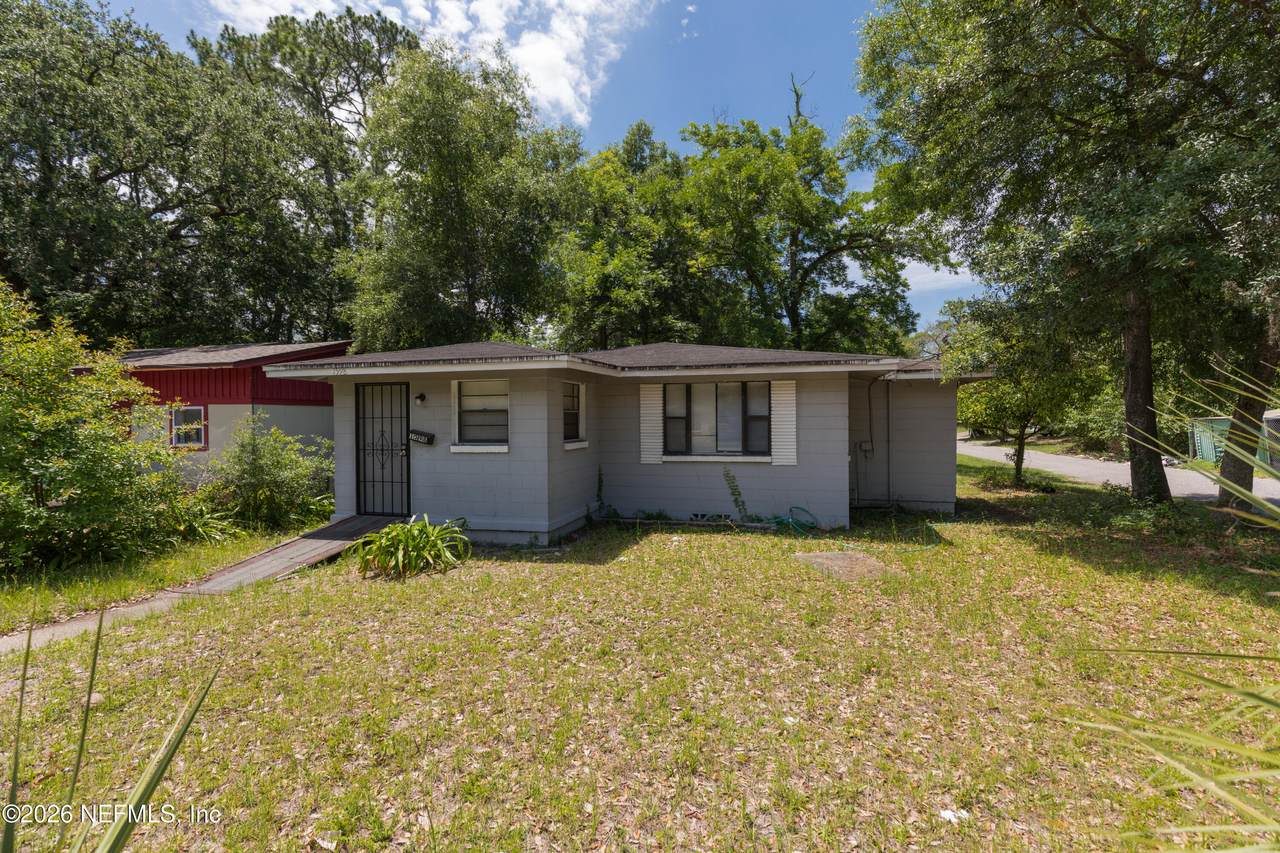 1598 33RD Street - Photo 1