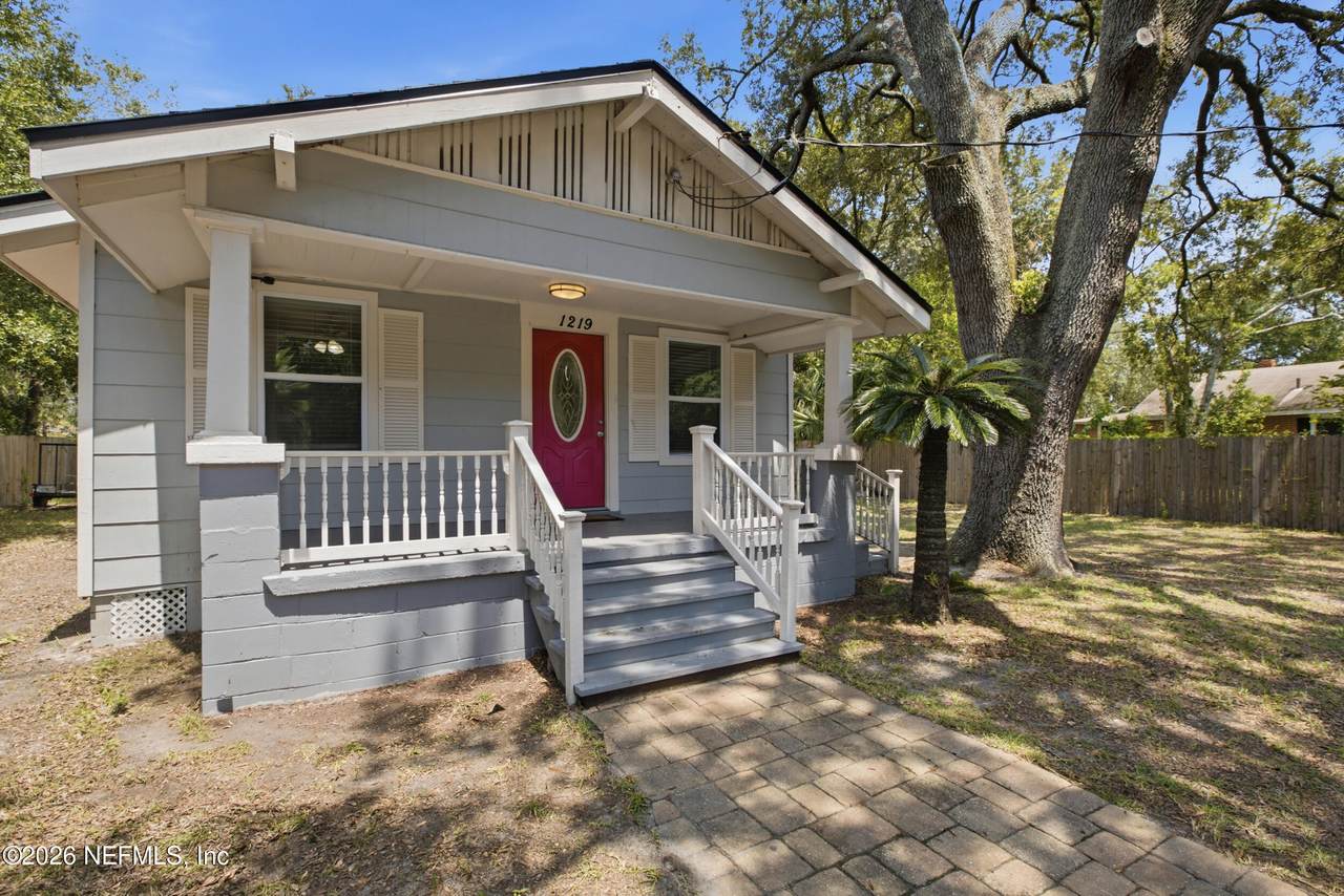 1219 10TH Street - Photo 1