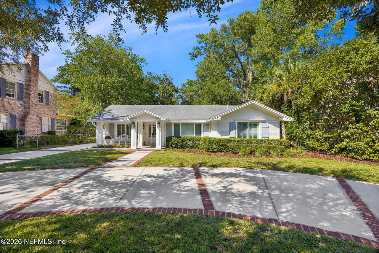 1237 Mapleton Road - Photo 1