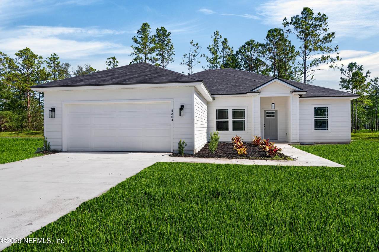 7218 State Rd 21 - Photo 1
