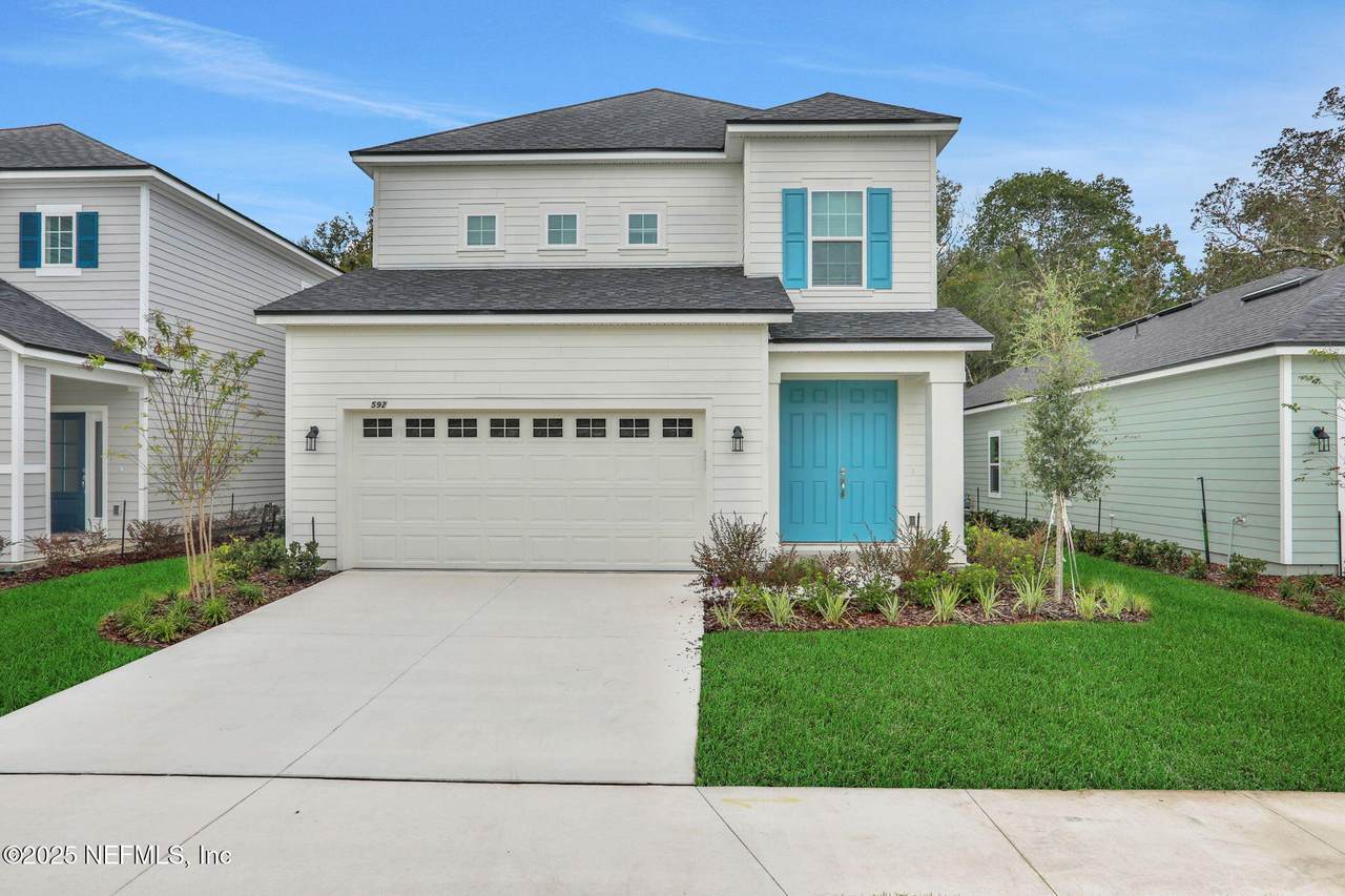643 Farmfield Drive - Photo 1