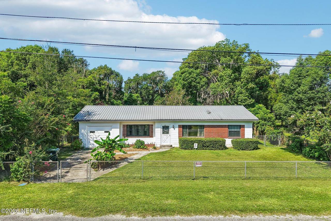 407 Highland Avenue - Photo 1