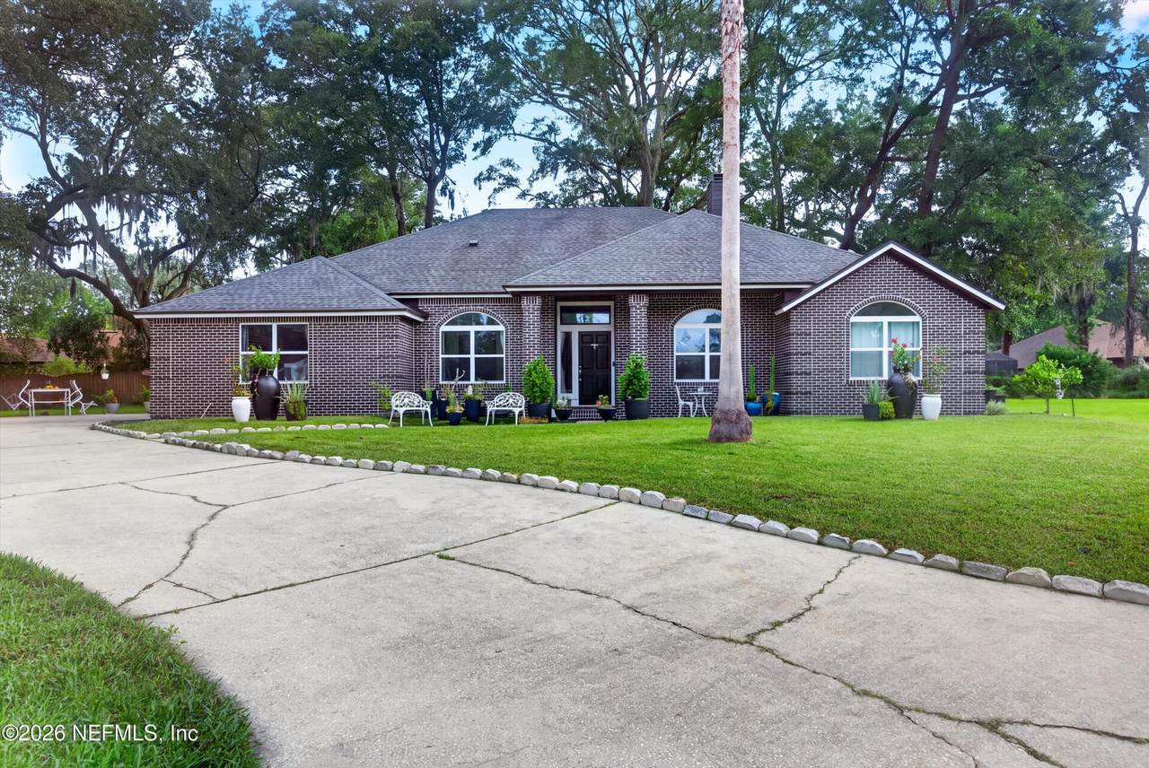 1346 Gately Court - Photo 1