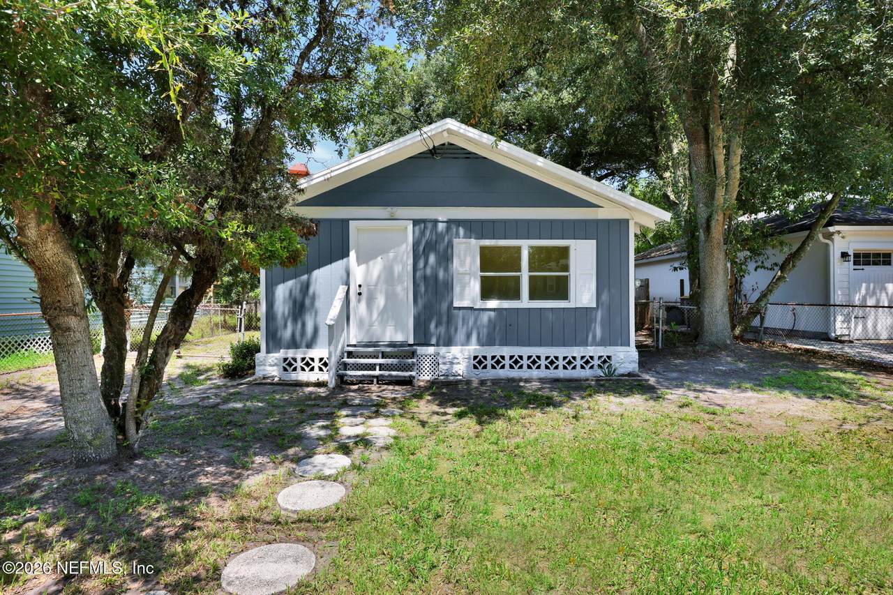 3119 Rosselle Street - Photo 1